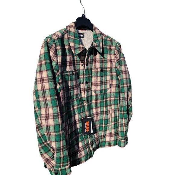MEN'S Bass Outdoors Insulated Plaid Jacket. Size Small. New With Tags $89. - Picture 2 of 10